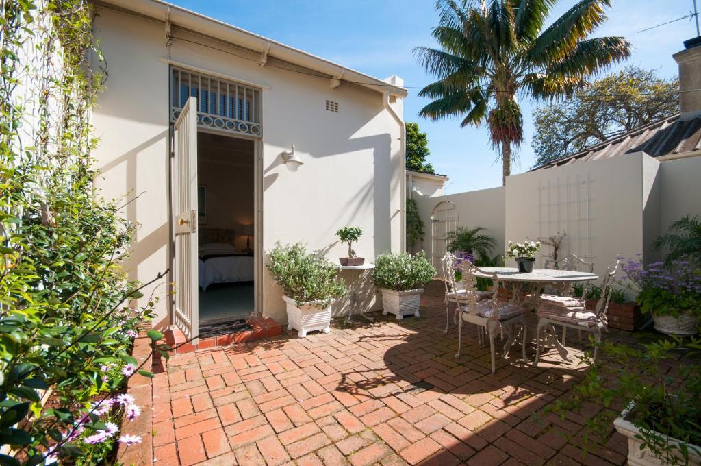 Doncaster Cottages Port Elizabeth Room photo
